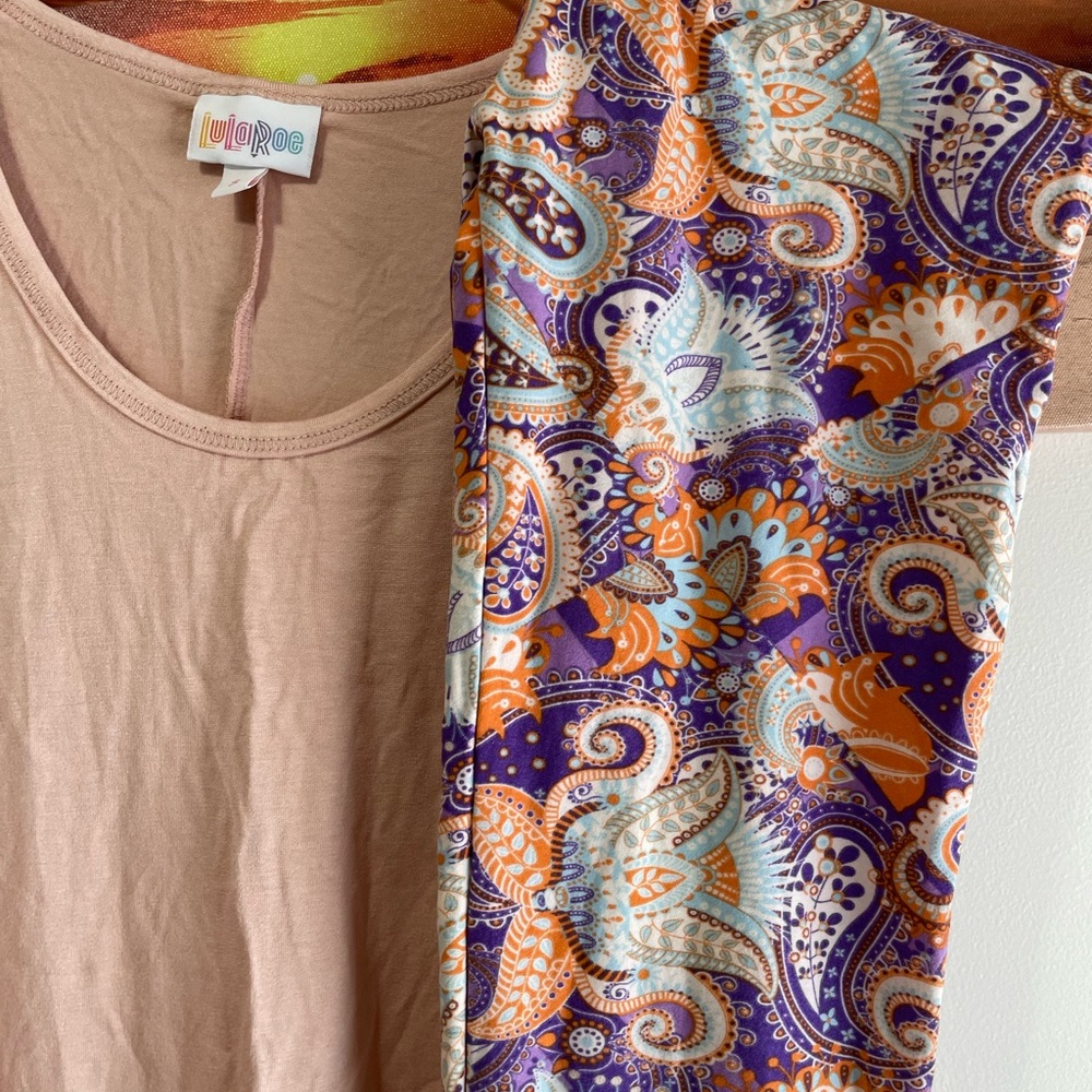 Lularoe paisley purple orange leggings os one size
